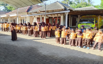 Pembukaan Haflatul Imtihan Yayasan Amanah Subulus Salam